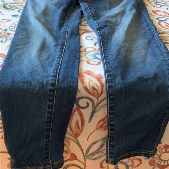 Jeans - Picture 2 of 4